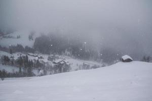 inverno paesaggio nel austriaco Alpi foto