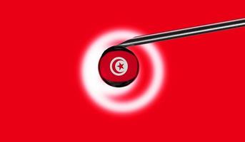 vaccino siringa con far cadere su ago contro nazionale bandiera di tunisia sfondo. medico concetto vaccinazione. coronavirus SARS-CoV-2 pandemia protezione. nazionale sicurezza idea. foto