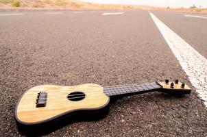 ukulele su il strada foto