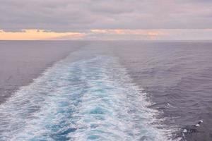 mare acqua avvicinamento foto