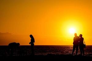 tramonto sul mare foto