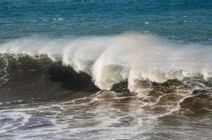 enorme mare onde foto