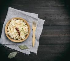 insalata di bianca cavolo carote e verde cipolle foto