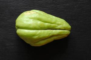 chayote su ardesia foto