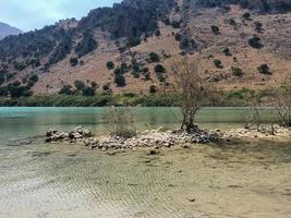 un' bellissimo cournas lago nel Creta Grecia 4 foto