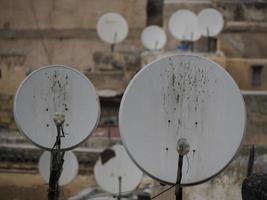 molti satellitare antenne aereo Visualizza panorama di il fez EL bali medina Marocco. fes EL bali era fondato come il capitale di il idriside dinastia fra 789 e 808 anno Domini. foto