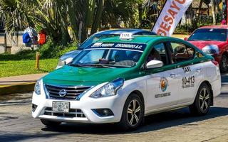 puerto escondido oaxaca Messico 2023 verde colorato Taxi taxi auto nel puerto escondido Messico. foto