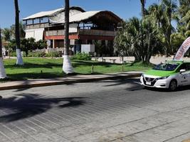 puerto escondido oaxaca Messico 2023 verde colorato Taxi taxi auto nel puerto escondido Messico. foto