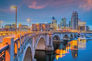 minneapolis centro città orizzonte paesaggio urbano di Minnesota nel Stati Uniti d'America foto