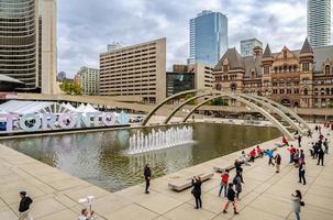 toronto, Canada 2018 - nathan phillips piazza e vecchio città sala nel toronto, Canada foto