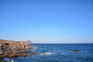 paesaggio marino a estate foto