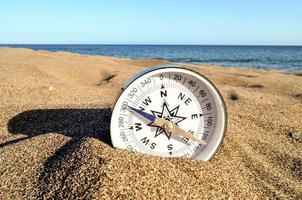 bussola a il spiaggia foto