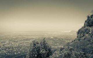 vista dalla città del capo del parco nazionale della montagna della tavola a claremont. foto