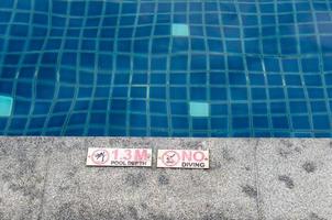 segno della piscina foto