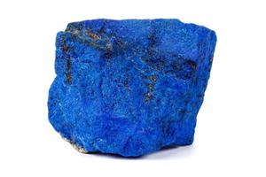 macro azzurrite minerale pietra con pirite inserti su un' bianca sfondo foto