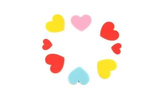 cuore multicolore su bianca sfondo San Valentino giorno concetto. con copia spazio per Inserisci testo foto