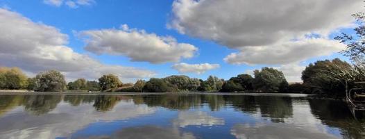 buca pesca lago nel trimley foto