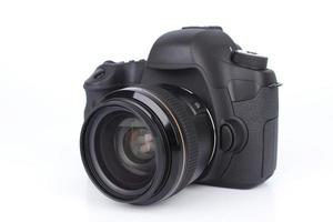 fotocamera reflex digitale nero su sfondo bianco. foto
