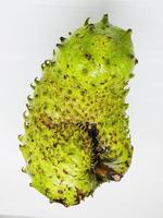 soursop o verde Mela su un' bianca sfondo. foto