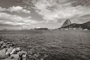 monte pan di zucchero pao de acucar panorama rio de janeiro brasile. foto