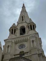 il Chiesa di san jose de la Montana de los reverendo padri agustinos è un' cattolico tempio di neogotico stile collocato nel il cittadina di bilbao, Spagna. foto