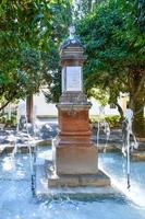 Fontana e monumento per il duchessa di percentuale nel ronda, Spagna. foto