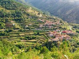 sistelo villaggio nel archi de valdevez, Portogallo. rurale turismo e rilassante con natura. spesso considerato uno di il maggior parte bellissimo villaggi nel Portogallo e ha il soprannome di poco portoghese Tibet. foto