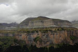montagne di parque nacional ordesa y monte perdido foto