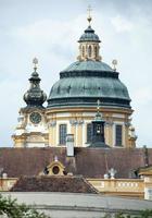 18 ° secolo storico Melk abbazia guglie foto