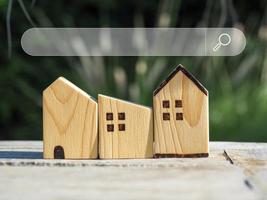 tre di legno modello case con casa ricerca icona alloggiamento ricerca digitale alloggiamento ricerca opzioni foto