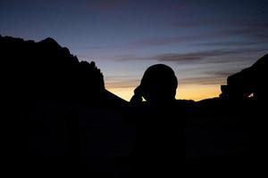 tramonto su dolomiti montagne Visualizza a partire dal passo delle Erbe sass de putia inverno stagione foto