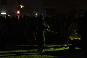 neuschönau, Germania - gennaio 5 2019 - lousnacht notte celebrazione con foresta spirito waldgeister nel Baviera villaggio foto