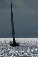 barca a vela nel Genova ligure mare foto