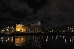 amsterdam canali crociera a notte foto