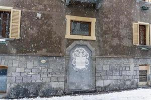 bormio medievale villaggio valtellinese Italia sotto il neve nel inverno foto