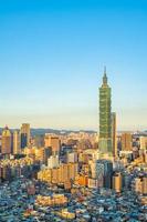 taipei 101 tower nella città di taipei, taiwan