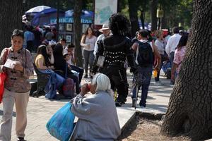 Messico città, febbraio 3 2019 - cittadina parco chapultepec affollato di persone su Domenica foto