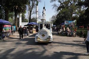 Messico città, febbraio 3 2019 - cittadina parco chapultepec affollato di persone su Domenica foto