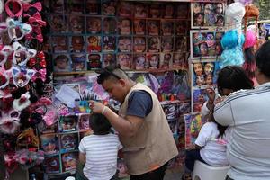 Messico città, febbraio 3 2019 - cittadina parco chapultepec affollato di persone su Domenica foto