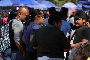 Messico città, febbraio 3 2019 - cittadina parco chapultepec affollato di persone su Domenica foto