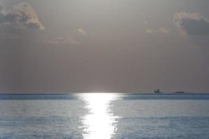 d'oro tramonto nel Maldive foto