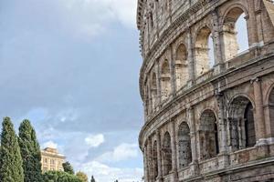 Roma colosseo archi dettaglio foto