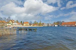 popolare villaggio di mikolajki ,warmia masuria voivodato ,Polonia foto