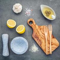 concetto di vinaigrette al limone foto