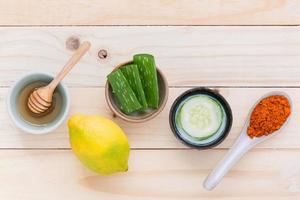 ingredienti biologici per lo scrub corpo foto