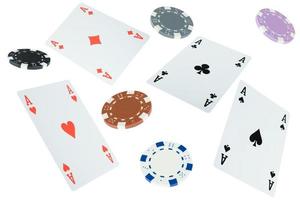 poker giocando carte. gioco d'azzardo e scommesse concetto foto