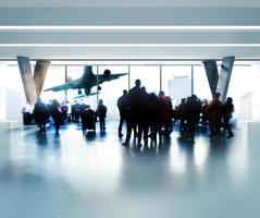 in attesa a il aeroporto foto