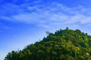 bellissimo nube Visualizza paesaggio a montagna settentrionale Tailandia foto