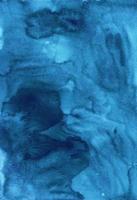 acquerello in profondità pavone blu sfondo struttura. aquarelle astratto sporco turchese sovrapposizione. foto