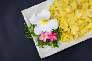 durian fritto con fiori